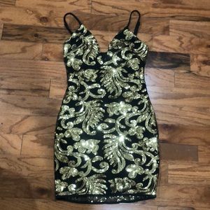 Gold black dress shinny hOmecoming mini